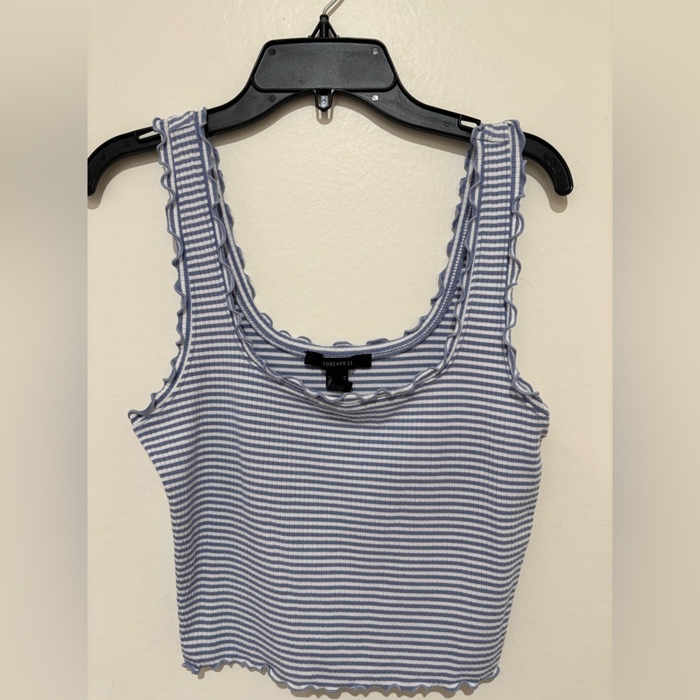 Forever 21 White and Blue Striped Tank Top size medium